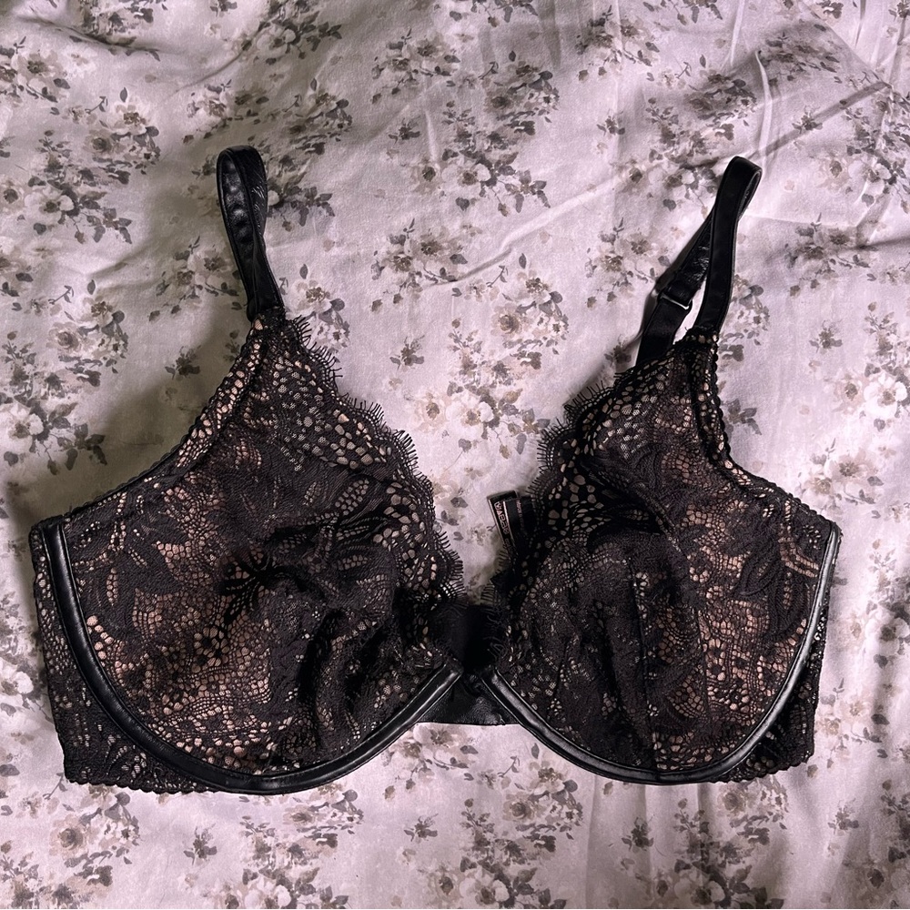 Victoria's Secret Black Lace Bra